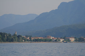 late availability Lake Maggiore