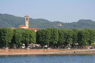 Late deals in Italy